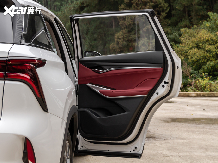 2021LCS75 PLUS 2.0T ԄI