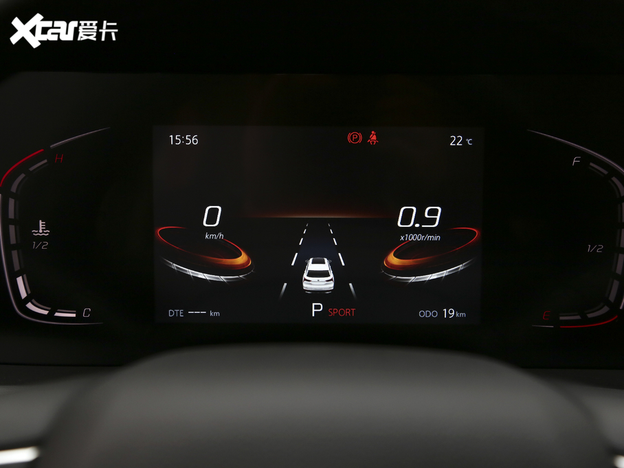 2021L(zhng)CS75 PLUS 1.5T Ԅ(dng)Ӣ