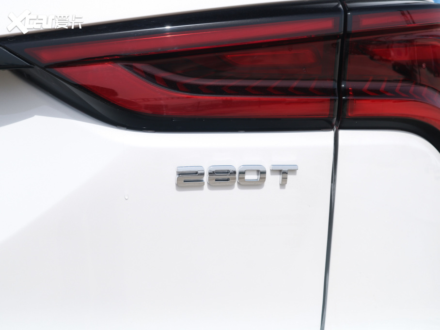 2021LCS75 PLUS 1.5T Ԅh