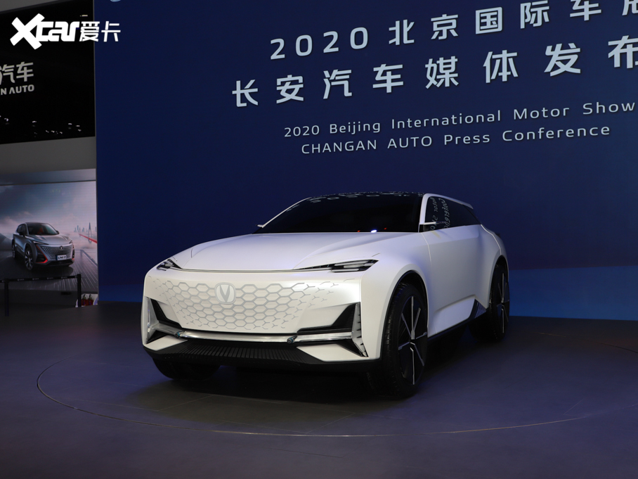 2020���L��UNI-K  Vision-V����܇