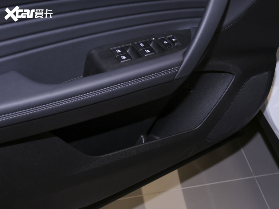 2021LCS35 PLUS sҫf 1.6L CVTA