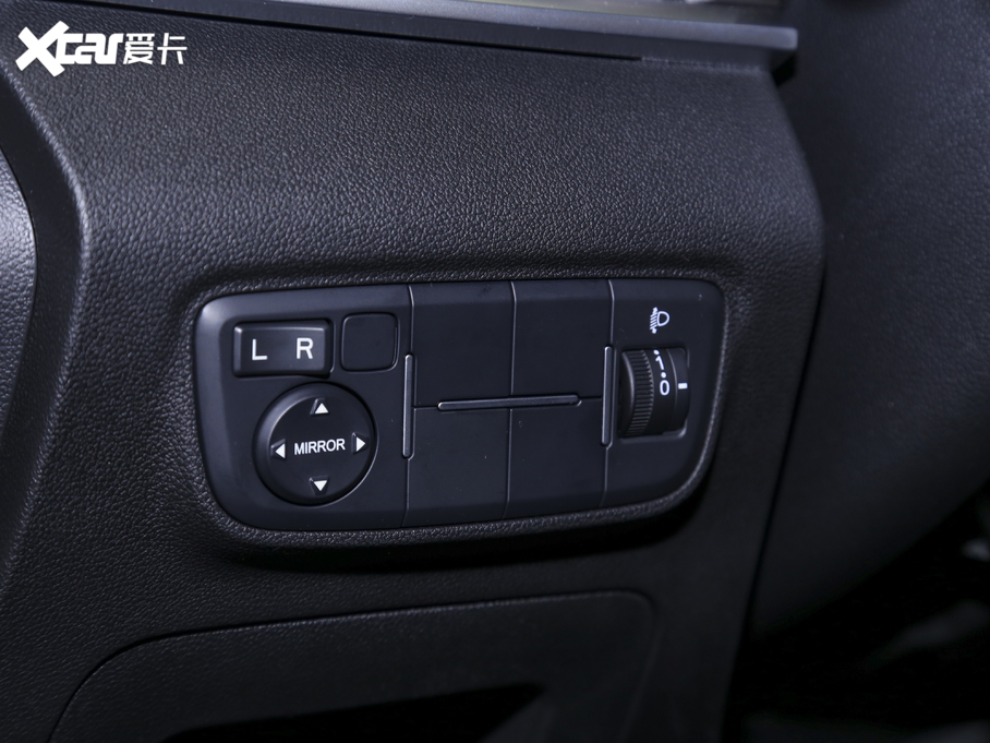 2021LCS35 PLUS sҫf 1.6L CVTA