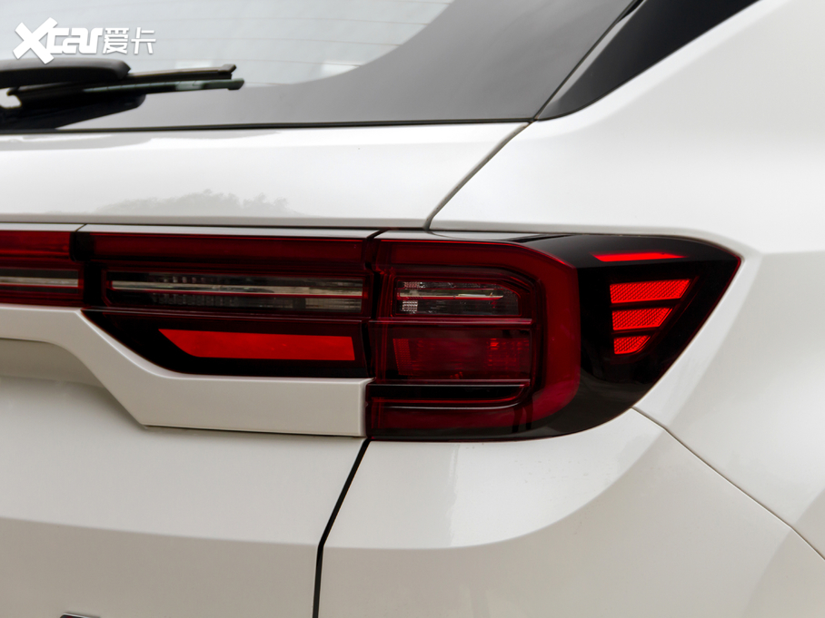 2021LCS35 PLUS sҫf 1.6L քӺA