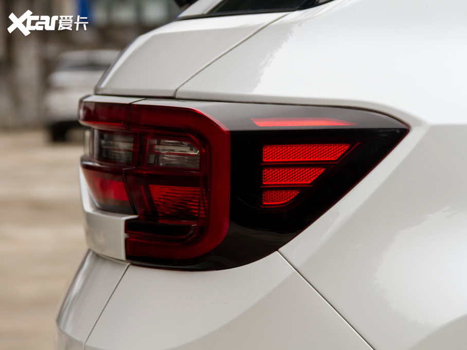 2021LCS35 PLUS sҫf 1.6L քӺA