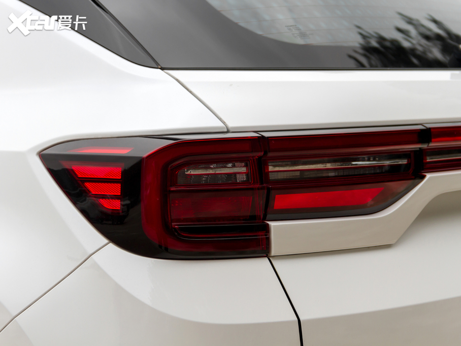 2021LCS35 PLUS sҫf 1.6L քӺA