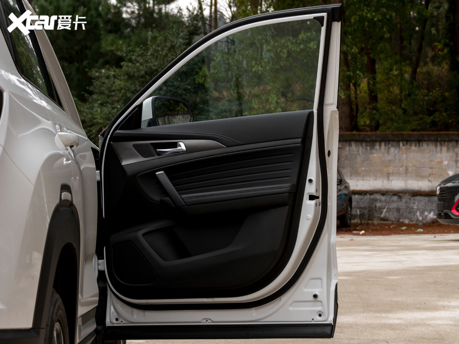 2021LCS35 PLUS sҫf 1.6L քӺA