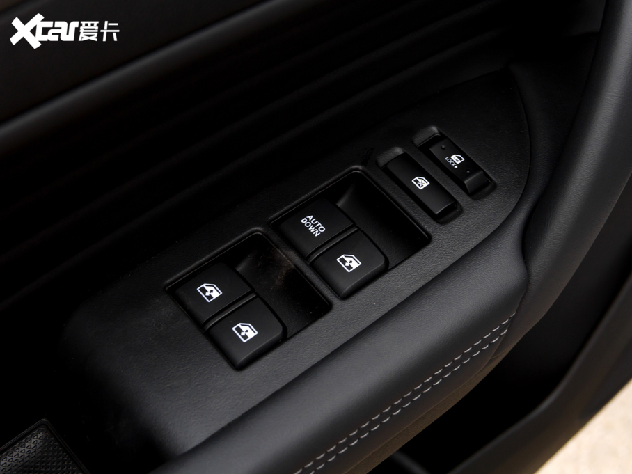 2021LCS35 PLUS sҫf 1.6L քӺA