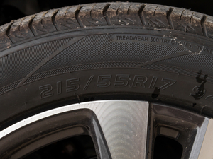 2021sҫf 1.6L քӺA ݆̥ߴ