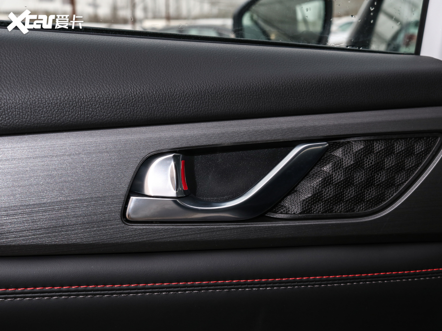 2021L(zhng)CS75 sҫf 1.5T ք(dng)Ӣ