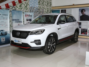 2021款荣耀百万版 1.5T 自动领航型 左前45度