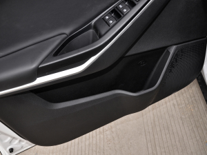 20211.5L Ԅ(dng)M(jn)ȡ ǰT(mn)(ch)g