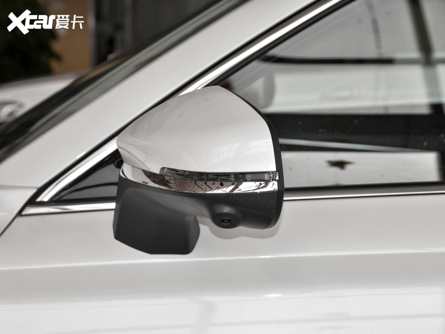 2021LCS85 COUPE 2.0T ԄF