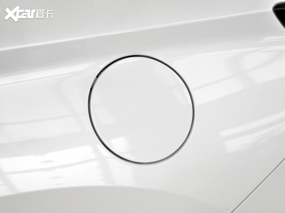 2021LCS85 COUPE 2.0T Ԅ(dng)F