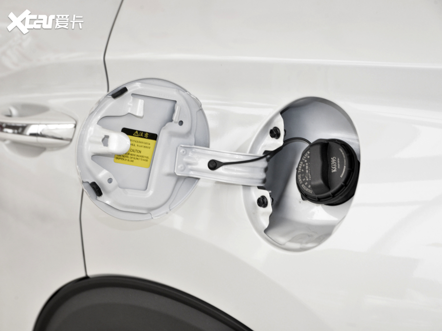 2021LCS85 COUPE 2.0T ԄF