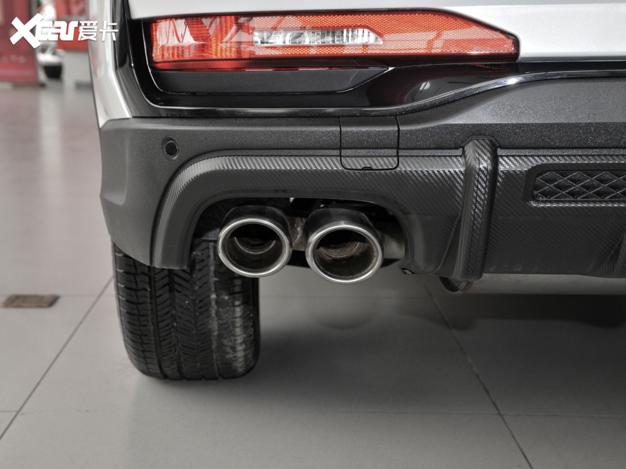 2021LCS85 COUPE 2.0T ԄF