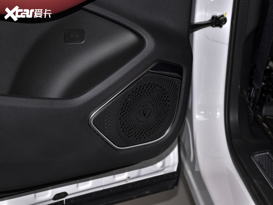 2021LCS85 COUPE 2.0T ԄF