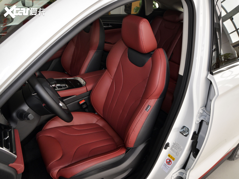 2021LCS85 COUPE 2.0T Ԅ(dng)F