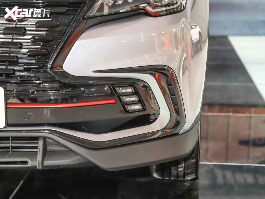 2021LCS85 COUPE 2.0T ԄŞ