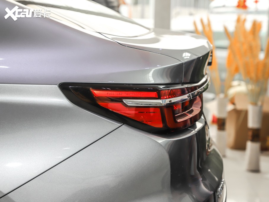 2021LCS85 COUPE 2.0T ԄŞ