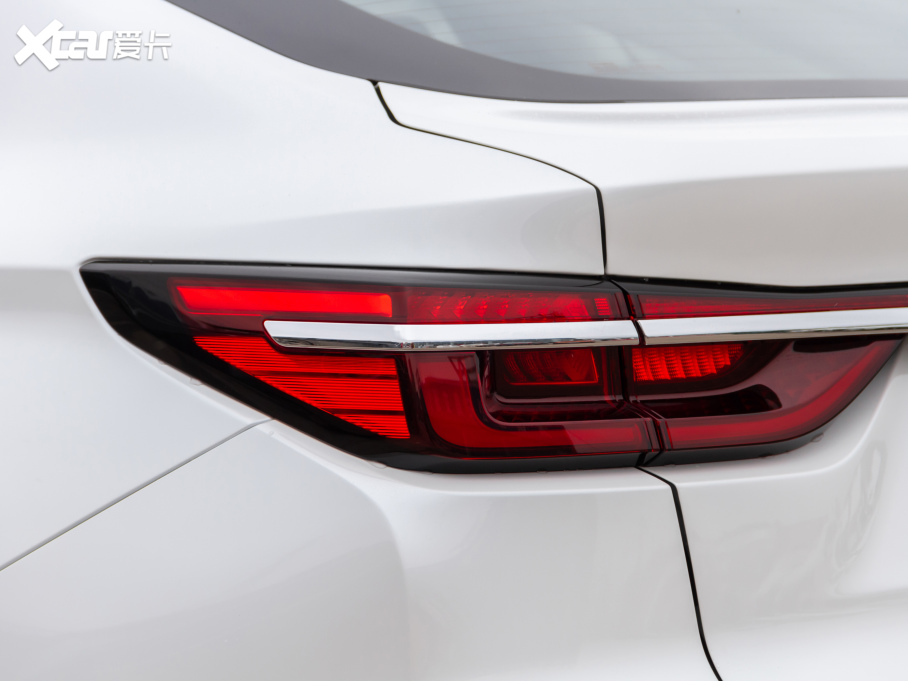 2021LCS85 COUPE 1.5T DCTF