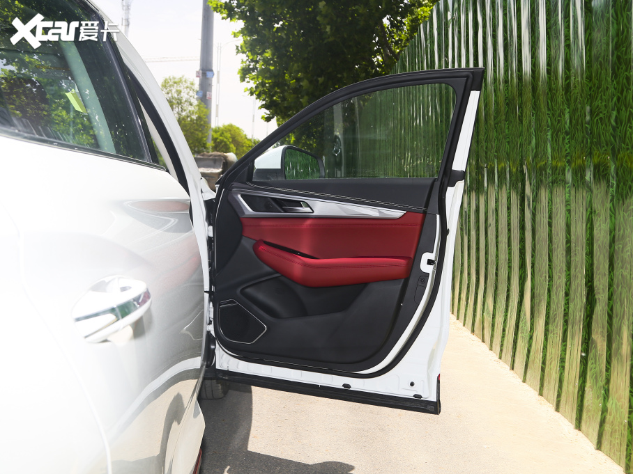 2021LCS85 COUPE 1.5T DCTӢ