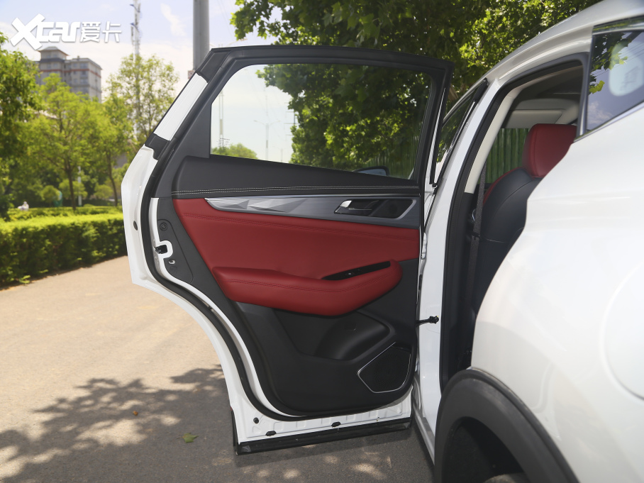 2021LCS85 COUPE 1.5T DCTӢ