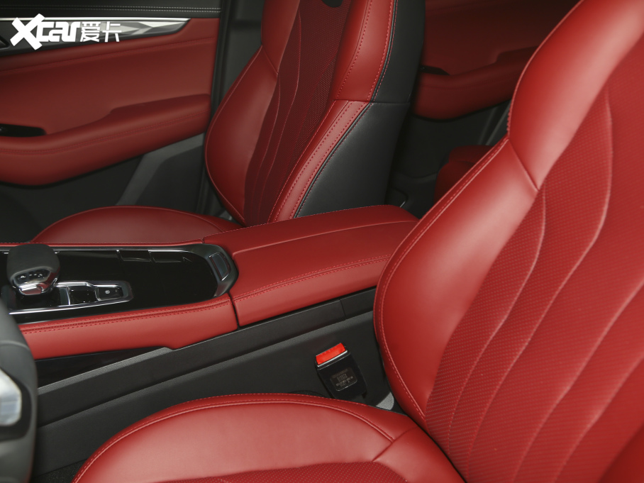 2021LCS85 COUPE 1.5T DCTӢ