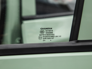 2021 ʿ F (31.18kWh) ^