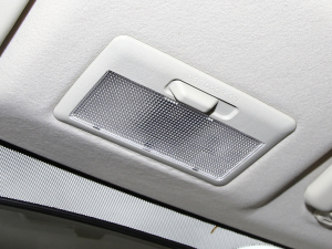 2021 ʿ F (31.95kWh) п؅^