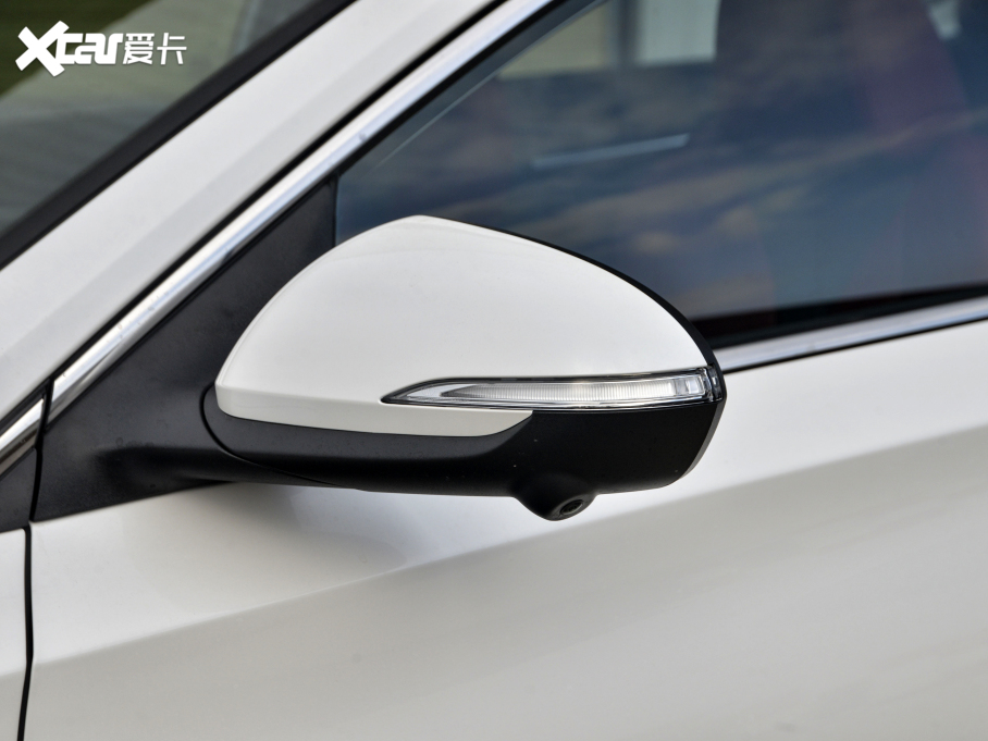 2021݄ PLUS {LNE 1.4T GDI DCTŞ