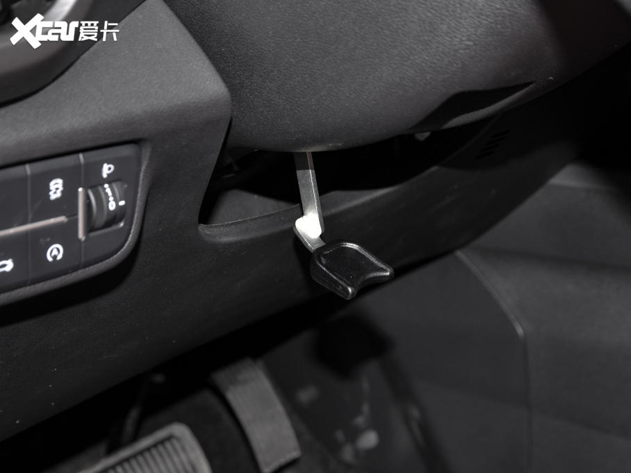 2021݄(dng) PLUS {(ln)LNE 1.4T GDI DCTŞ