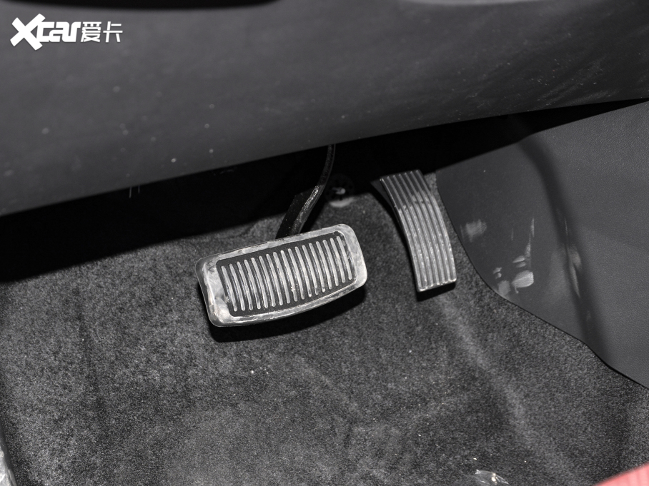 2021݄ PLUS {LNE 1.4T GDI DCTŞ