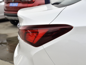 2021PLUS {LNE 1.4T GDI DCTŞ ^