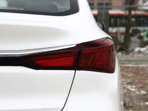 2021款PLUS 1.6L GDI CVT豪华型 尾灯