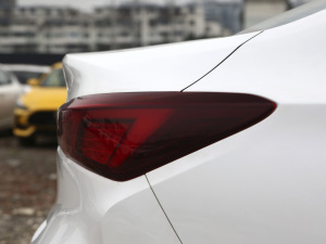 2021PLUS 1.6L GDI CVTA ^