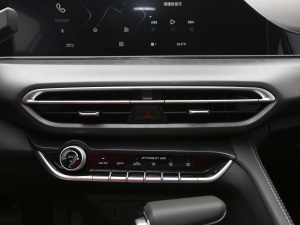 2021款PLUS 1.6L GDI CVT豪华型 空调出风口