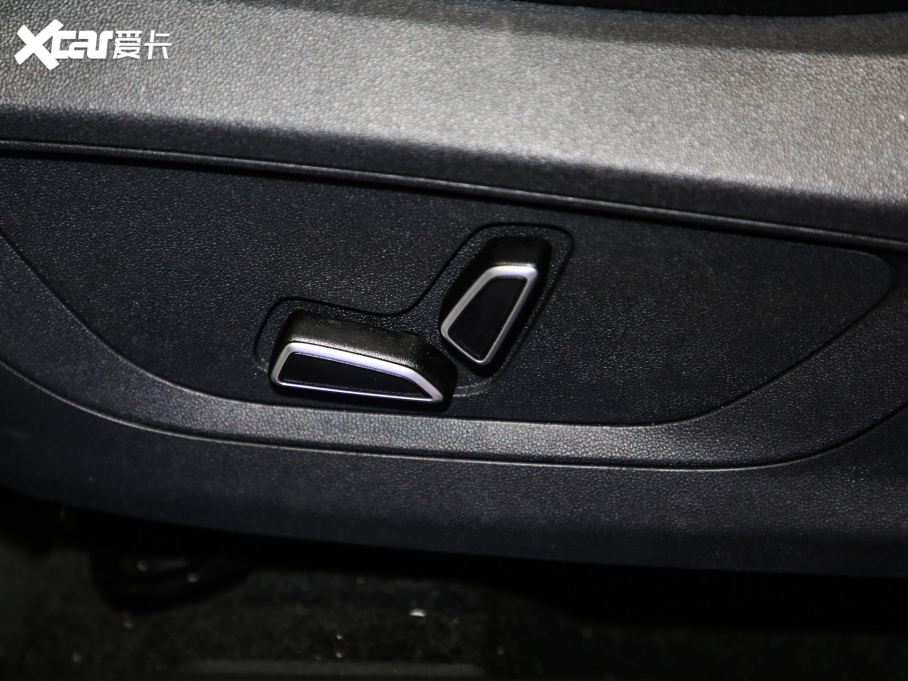 2022LCS55 PLUS {L 1.5T DCTF