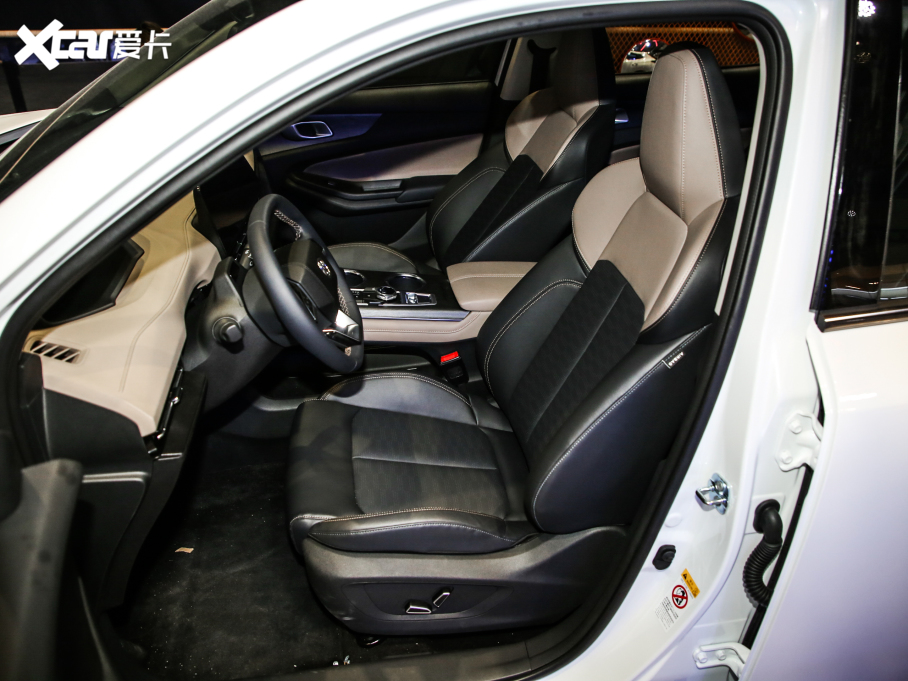 2022LCS55 PLUS {L 1.5T DCTF