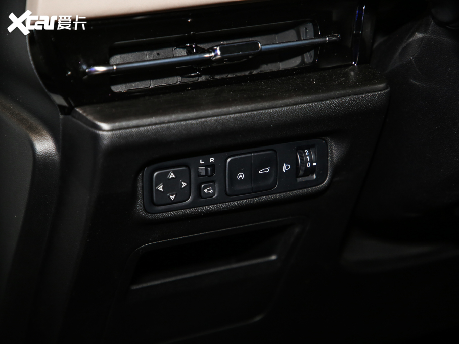 2022LCS55 PLUS {L 1.5T DCTF