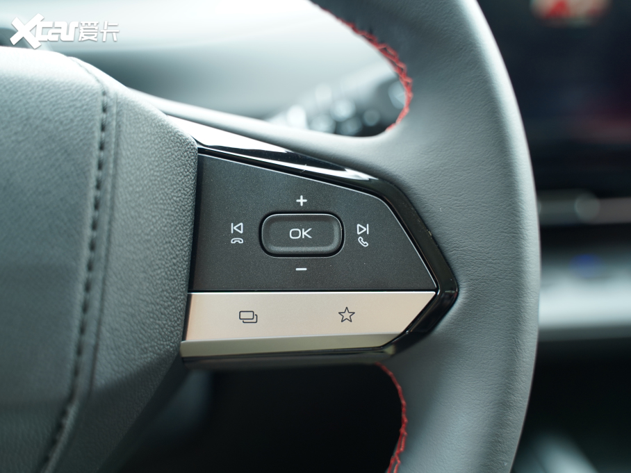 2022L(zhng)CS55 PLUS ڶ 1.5T DCTI(lng)