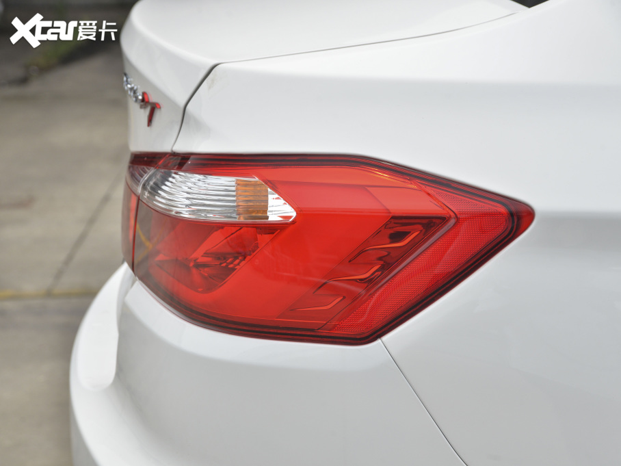 2021���݄�DT 1.6L �քӺ��A��