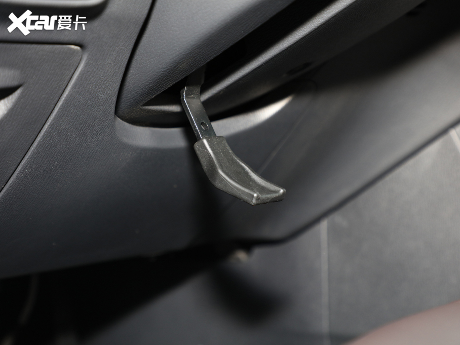 2021���݄�DT 1.6L �Ԅ����F��