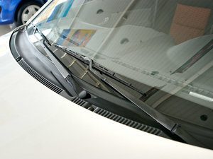 2010款1.5L 手动舒适版 雨刷