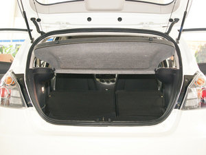 2010款1.5L 手动舒适版 空间座椅