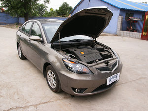 2009款三厢 1.5L 自动尊贵版 其它