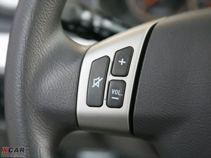 2010款1.5L 自动豪华版 中控区