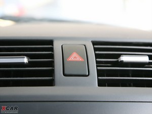 2010款1.5L 自动豪华版 空调出风口