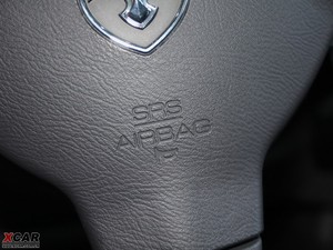 2010款1.5L 手动尊贵版 中控区