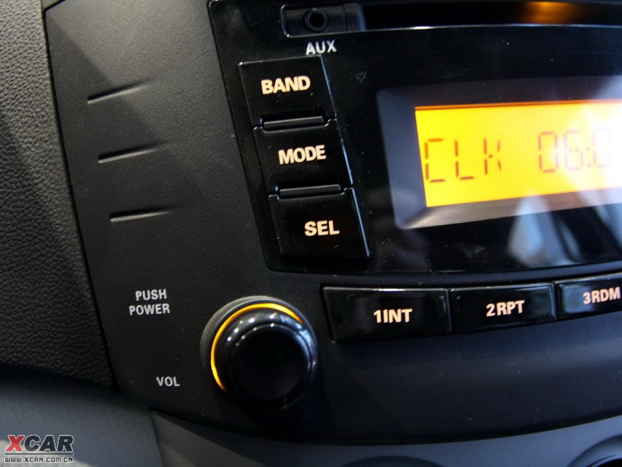 2010���Ɏ� 1.5L �ք����F��