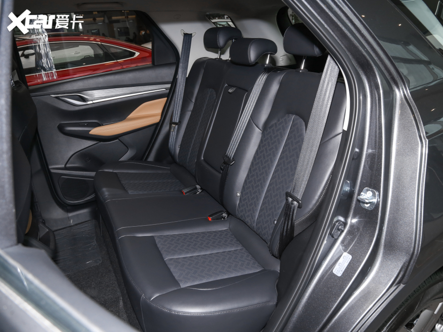 2022���L��CS55 PLUS �{�L�� 1.5T �քӺ��A��